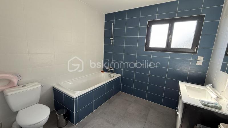 Maison - 97 m² - 4 pièces