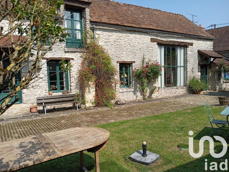 Maison - 304 m² - 12 pièces