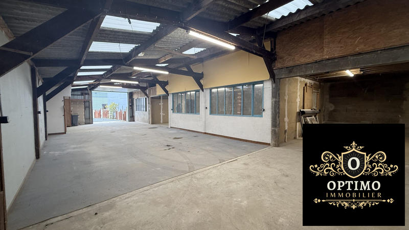 Local commercial - 240 m²