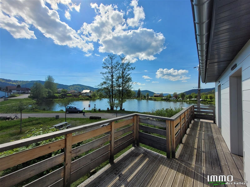 Maison - 90 m² - 5 pièces