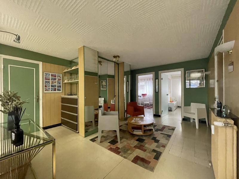 Bureau - 256 m² - 12 pièces