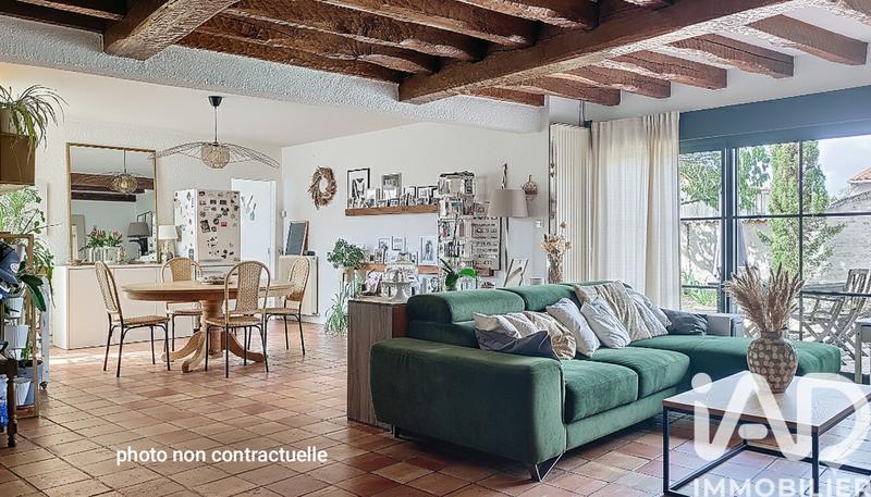 Maison - 225 m² - 10 pièces