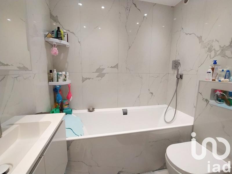 Appartement - 79 m² - 4 pièces