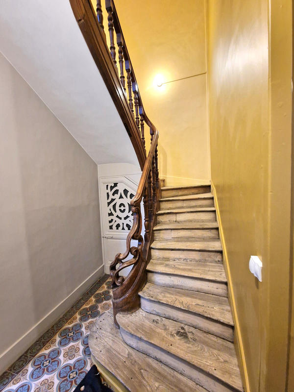 Maison - 197 m² - 7 pièces