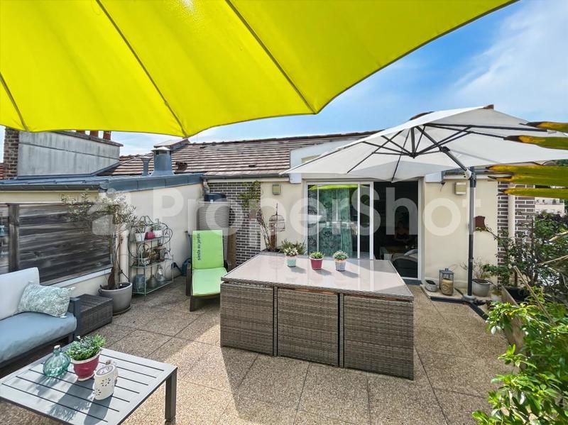 Appartement - 100 m² - 5 pièces