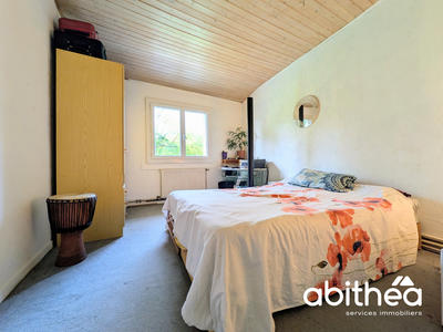 Maison - 107 m² - 6 pièces