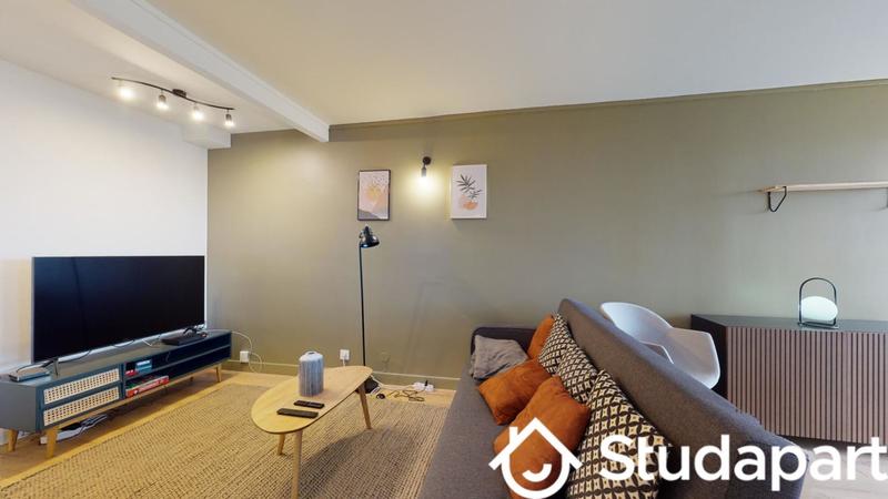 Chambre - 11 m² - 1 pièce