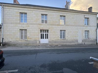 Maison - 205 m² - 7 pièces