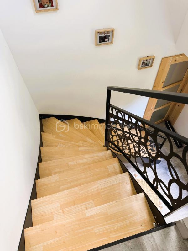 Maison traditionnelle - 86 m² - 5 pièces