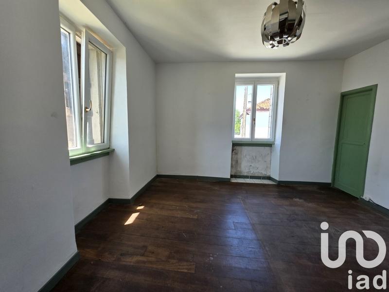 Maison - 258 m² - 8 pièces