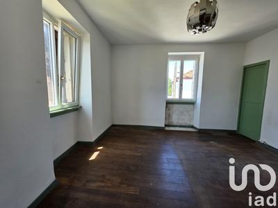 Maison - 258 m² - 8 pièces