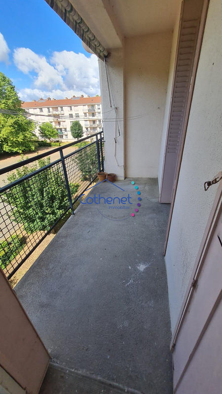 Appartement - 70 m² - 4 pièces