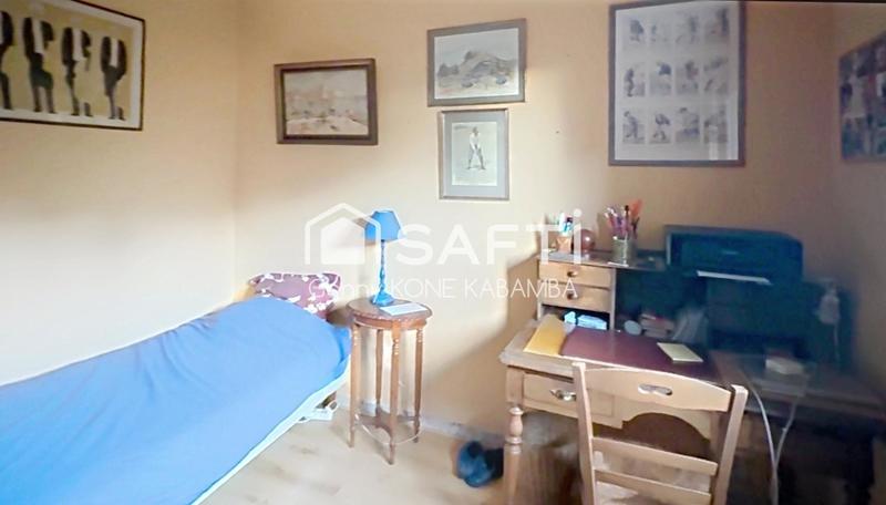 Maison - 170 m² - 6 pièces