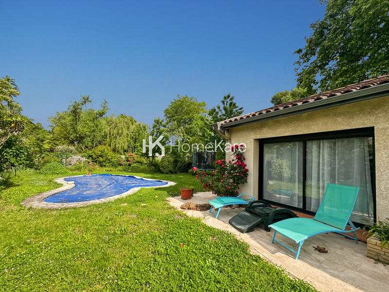 Maison - 200 m² - 6 pièces