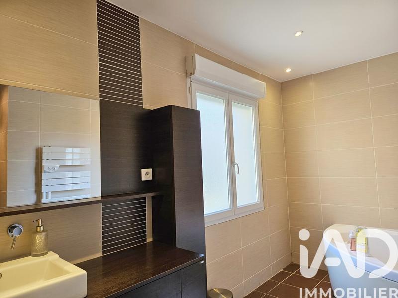 Maison - 168 m² - 7 pièces