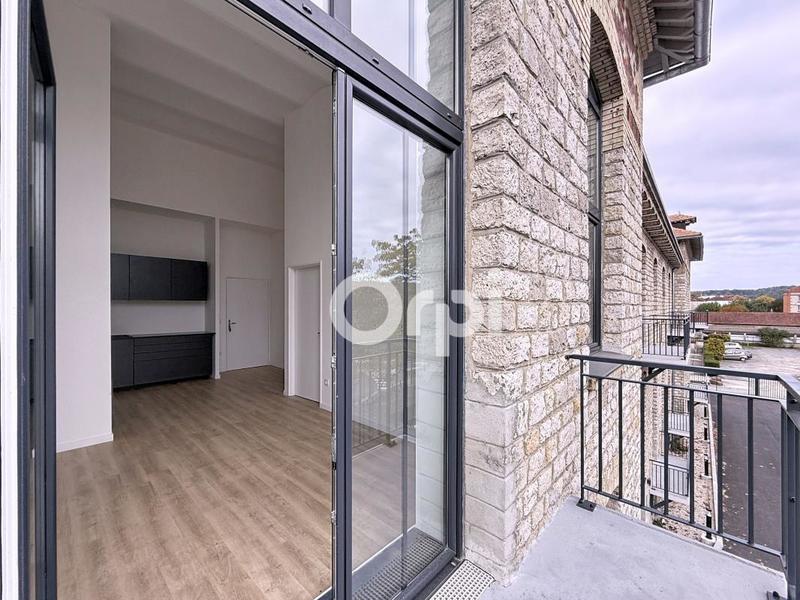 Loft - 37 m² - 2 pièces