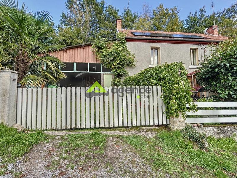 Maison ancienne - 101 m² - 5 pièces