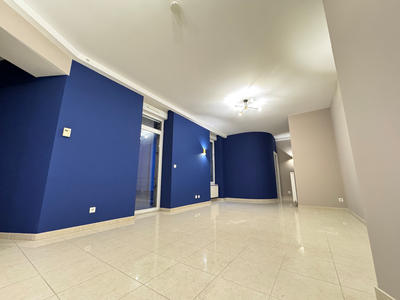 Appartement - 79 m² - 3 pièces