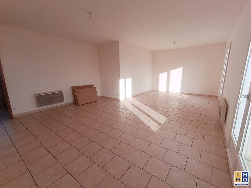 Maison - 94 m² - 5 pièces