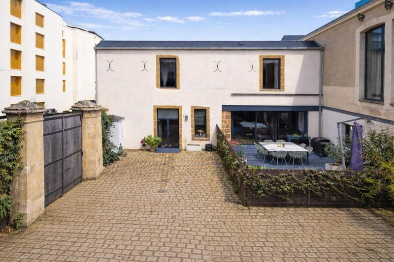 Maison - 150 m² - 6 pièces