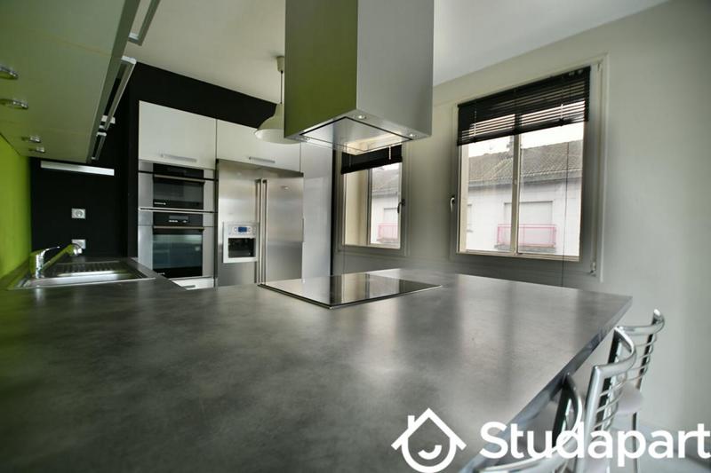 Chambre - 11 m² - 1 pièce