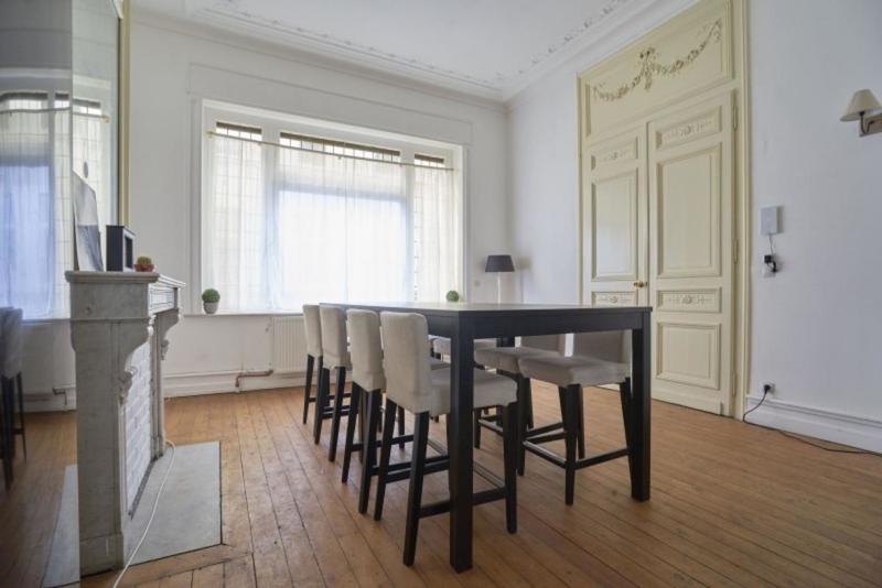 Maison - 210 m² - 11 pièces