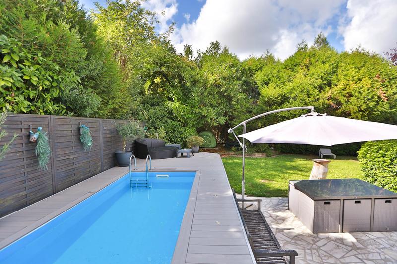 Maison - 150 m² - 6 pièces