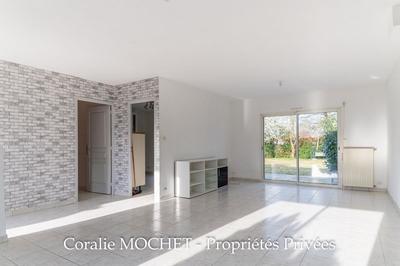 Maison - 92 m² - 5 pièces