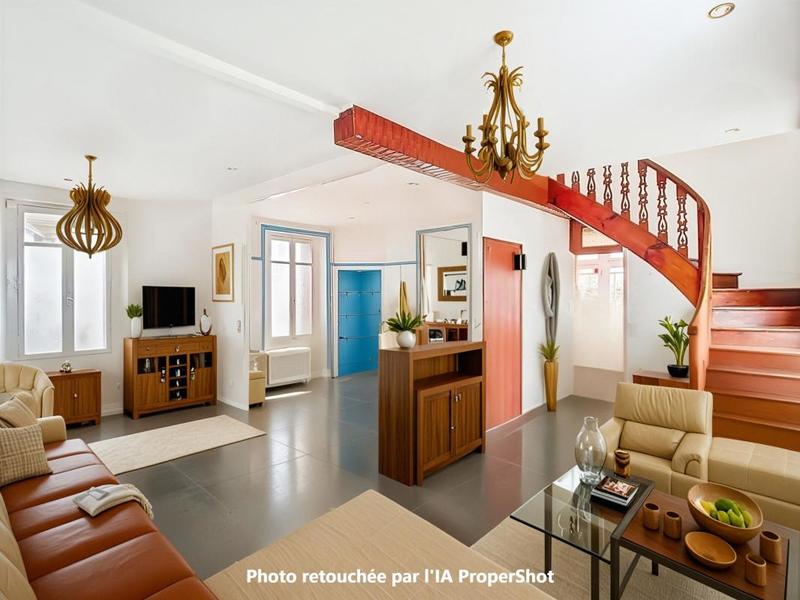 Maison - 94 m² - 5 pièces