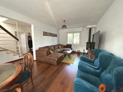 Maison - 142 m² - 6 pièces