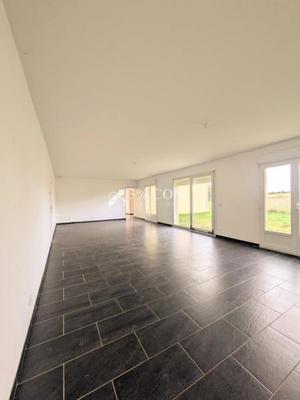 Pavillon - 167 m² - 8 pièces