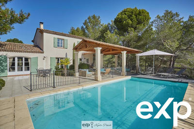 Maison - 190 m² - 7 pièces