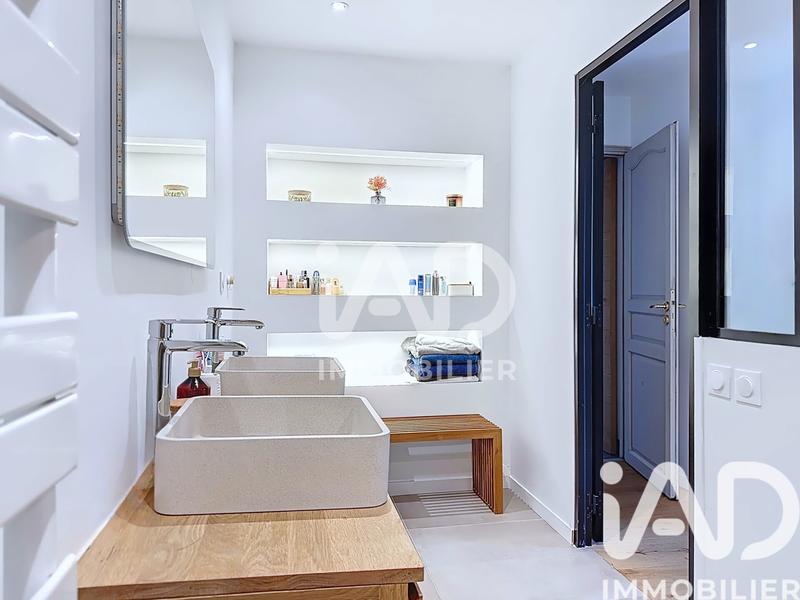 Maison - 175 m² - 6 pièces