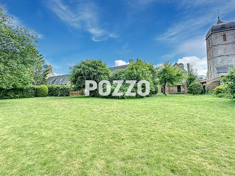 Maison - 171 m² - 8 pièces