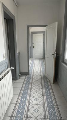 Maison - 284 m² - 11 pièces