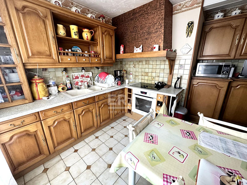 Maison - 101 m² - 5 pièces