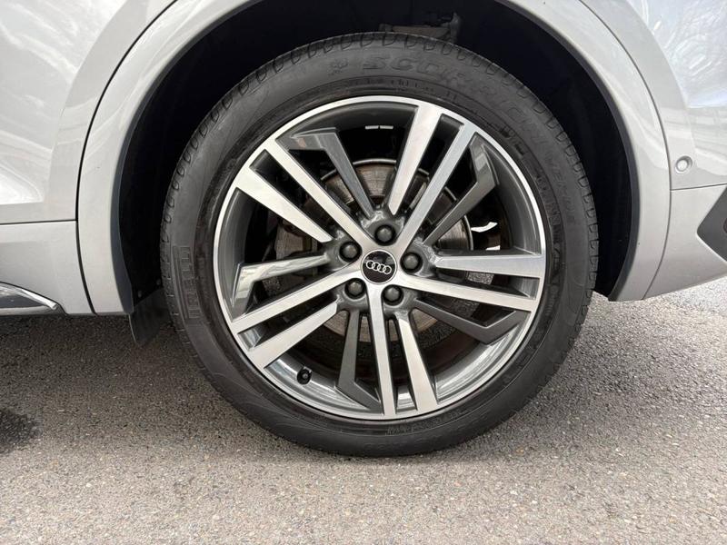 Audi Q5 Sportback 55 TFSIe 367 s tronic 7 Quattro s line