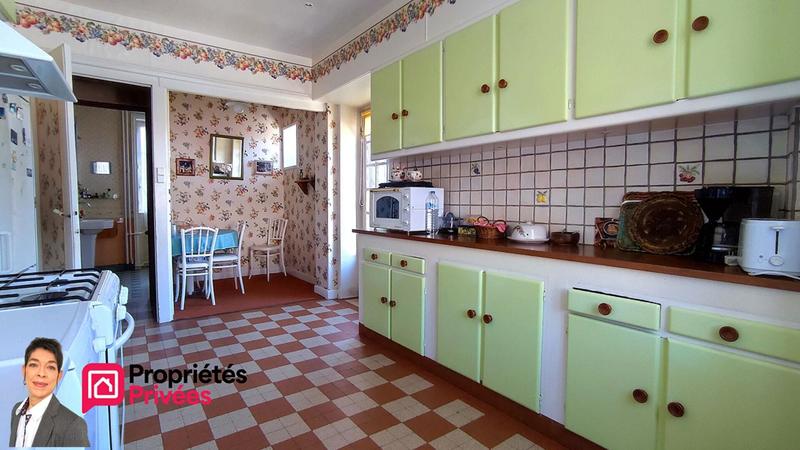 Maison - 320 m² - 14 pièces