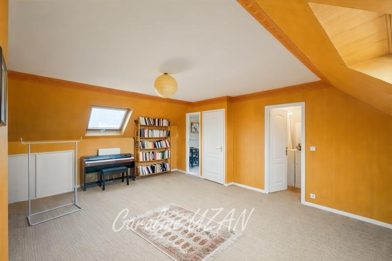 Maison - 165 m² - 6 pièces