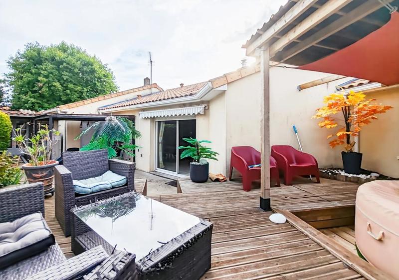 Maison - 137 m² - 5 pièces