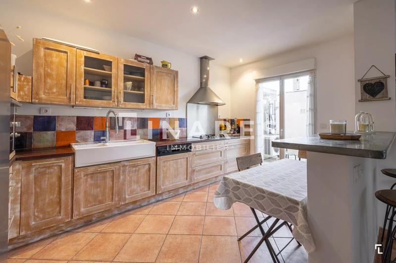 Maison - 170 m² - 5 pièces