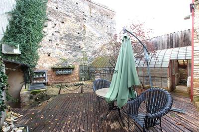 Immeuble - 246 m² - 9 pièces