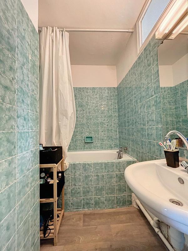 Appartement - 65 m² - 4 pièces