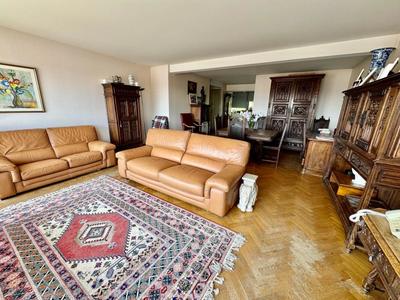 Appartement - 121 m² - 4 pièces