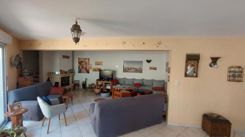 Maison - 153 m² - 6 pièces