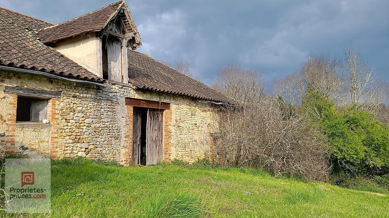 Maison - 200 m² - 6 pièces