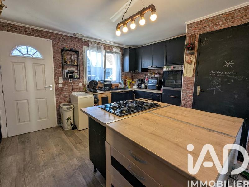 Maison - 85 m² - 5 pièces