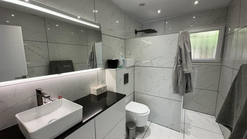 Maison - 212 m² - 8 pièces