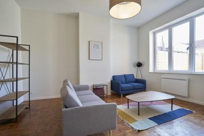 Appartement - 124 m² - 7 pièces