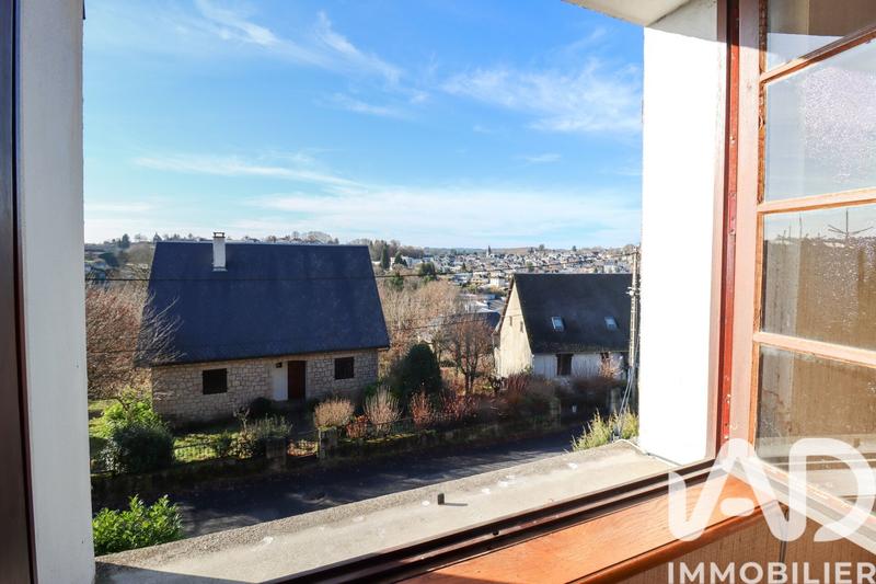 Maison - 147 m² - 6 pièces